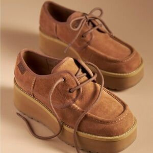 NIB UGG Cityfunc Lace-Up Platform Shoes US 9 NEW